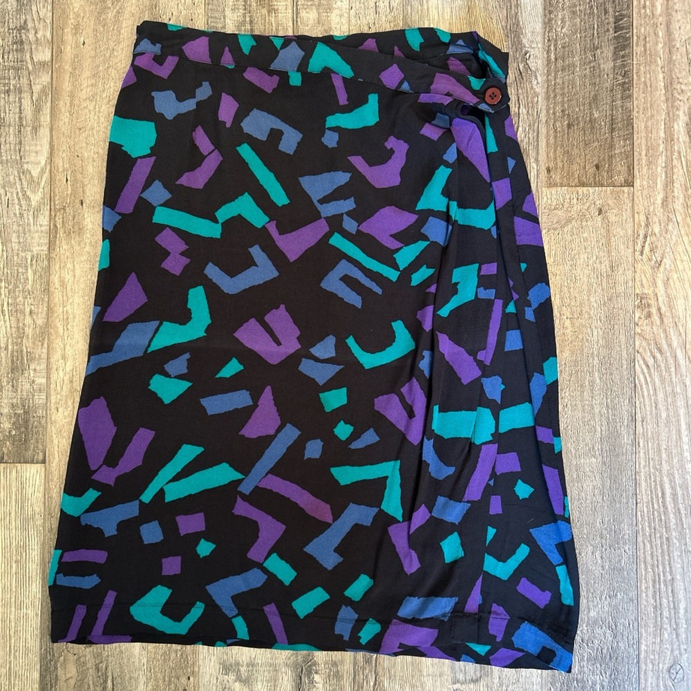 Jones New York Abstract Pattern Skirt in Teal and Purple